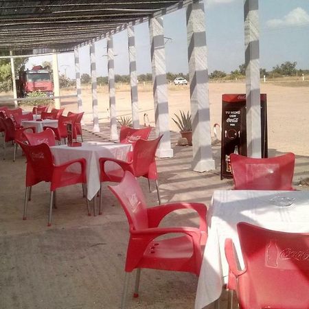 Hostal La Ponderosa Sancti Spíritus Εξωτερικό φωτογραφία